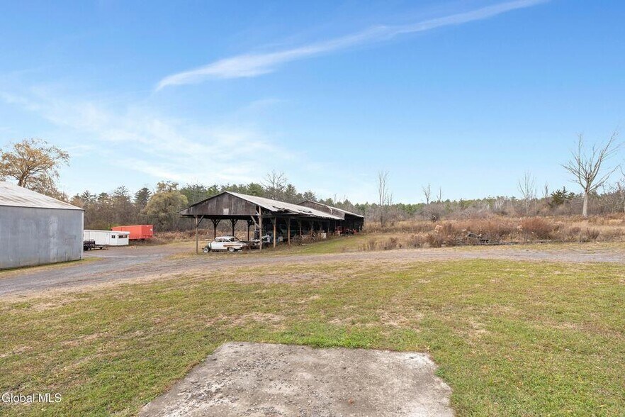 More Photos Of 5922-5926 5922-5926 NY-81, Greenville Flex For Sale