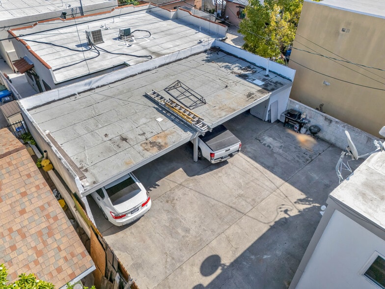 More Photos Of 5343 Carlin St, Los Angeles Apartments For Sale