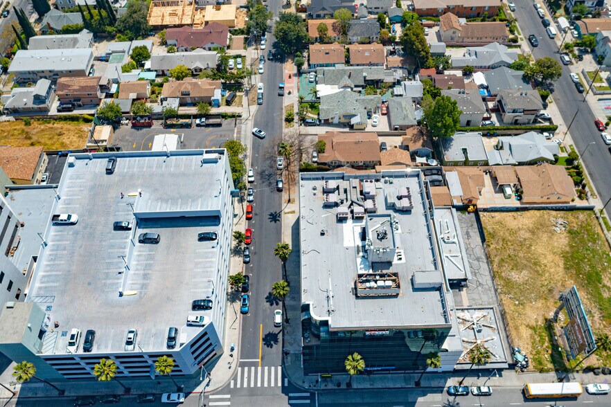 More Photos Of 5000 W Sunset Blvd, Los Angeles Medical For Lease