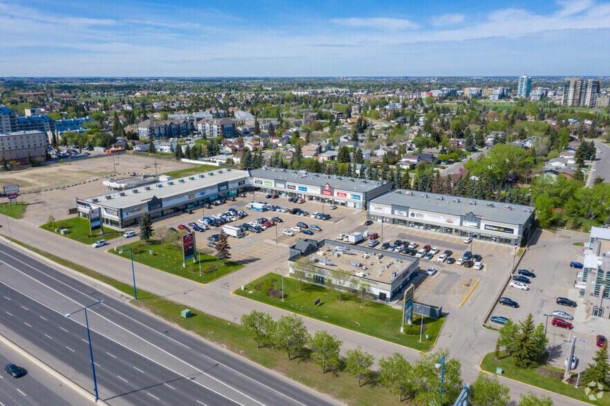 More Photos Of 2840-2878 Calgary Trl NW, Edmonton Storefront Retail Office For Lease