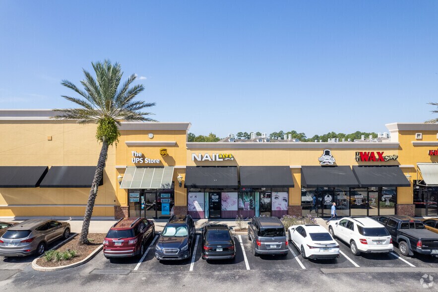 More Photos Of 4320 Deerwood Lake Pky, Jacksonville Storefront For Lease