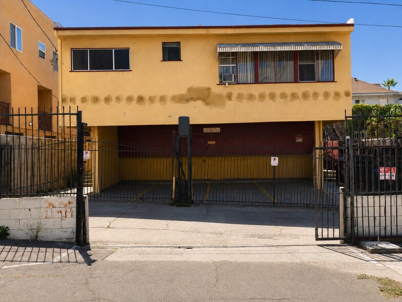 More Photos Of 325 S Westlake Ave, Los Angeles Apartments For Sale