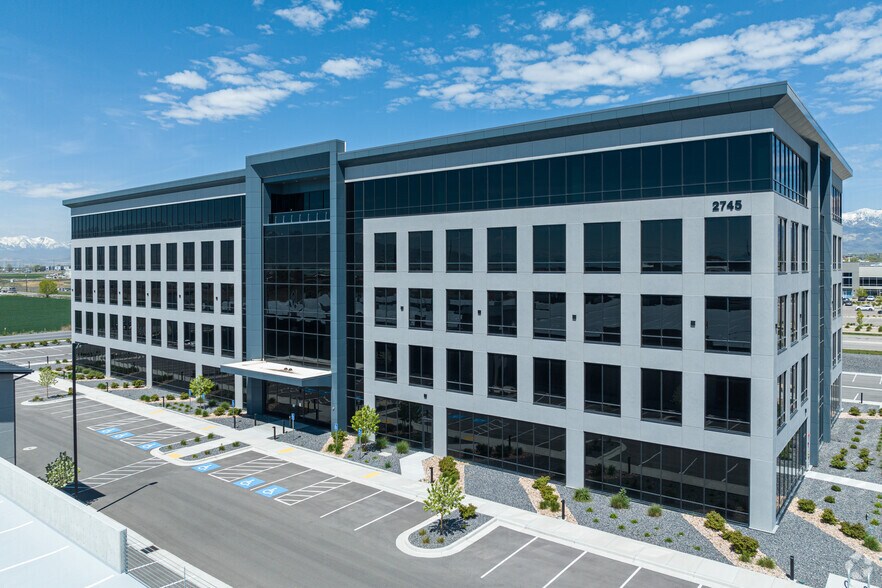 More Photos Of 2745 W 600 N, Lindon Office For Lease