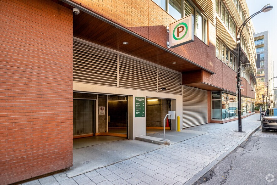 75 Queen Rue, Montréal, QC H3C 2N6 Office For Lease 75 Queen Rue, Montréal, QC H3C 2N6 Office For Lease
