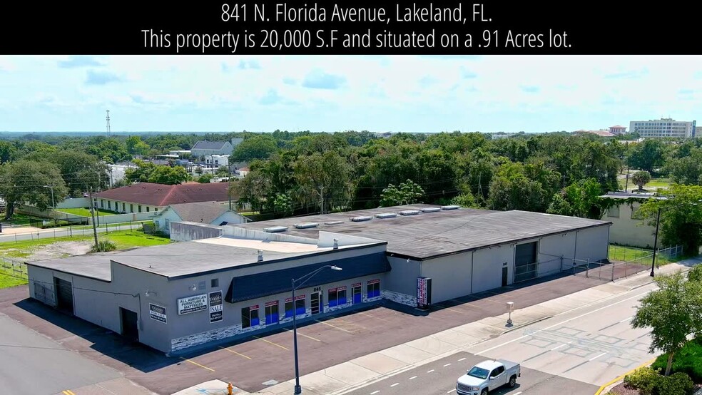 Primary Photo Of 841 N Florida Ave, Lakeland Department Store For Lease