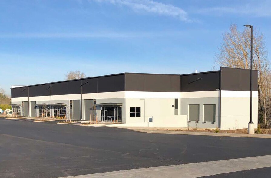 More Photos Of 6781 NE Columbia Blvd, Portland Warehouse For Lease