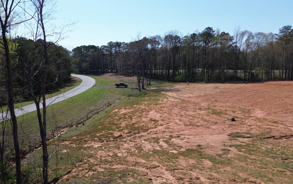 More Photos Of 1550 Uniroyal rd, Opelika Land For Sale