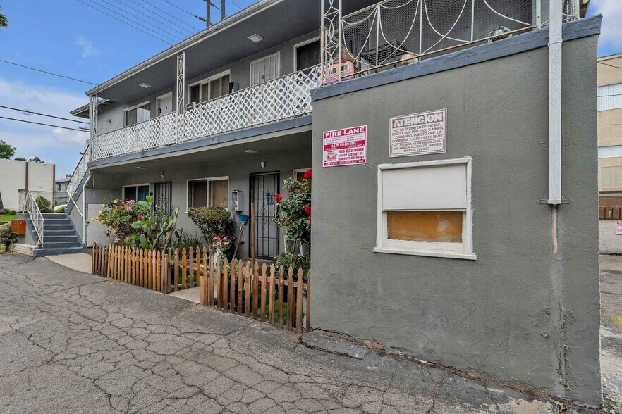 More Photos Of 6860-6870 Hazeltine Ave, Van Nuys Apartments For Sale