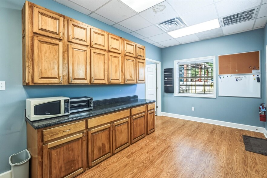 More Photos Of 4447 Entrepot Blvd, Tallahassee Refrigeration Cold Storage For Lease