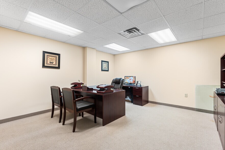 More Photos Of 1206 W Sherman Ave, Vineland Medical For Sale