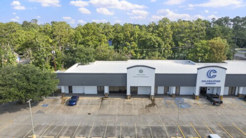 More Photos Of 1200 W Causeway Approach, Mandeville Storefront Retail Office For Lease