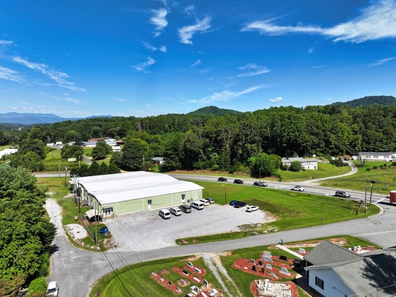 More Photos Of 3100 S Hwy 226, Marion Light Manufacturing For Lease