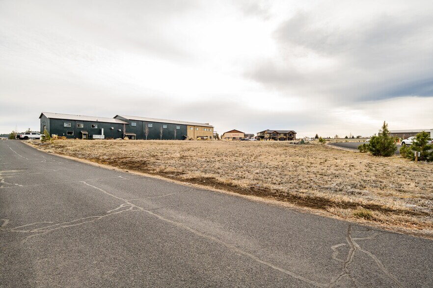 More Photos Of 1092 Jantzen Ln, Sisters Land For Sale