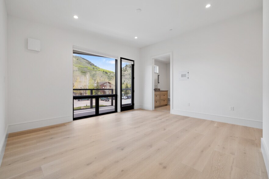 More Photos Of 424 Hidden Hollow Drive, Jackson Apartments For Sale