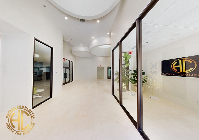 More Photos Of 626 S 3rd St, Las Vegas Office For Sale