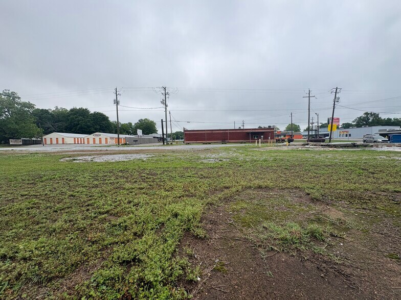 Primary Photo Of 707 16th N Ave, Clanton Land For Sale