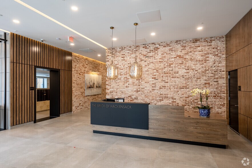 More Photos Of 150 Main St, Hackensack Apartments For Lease