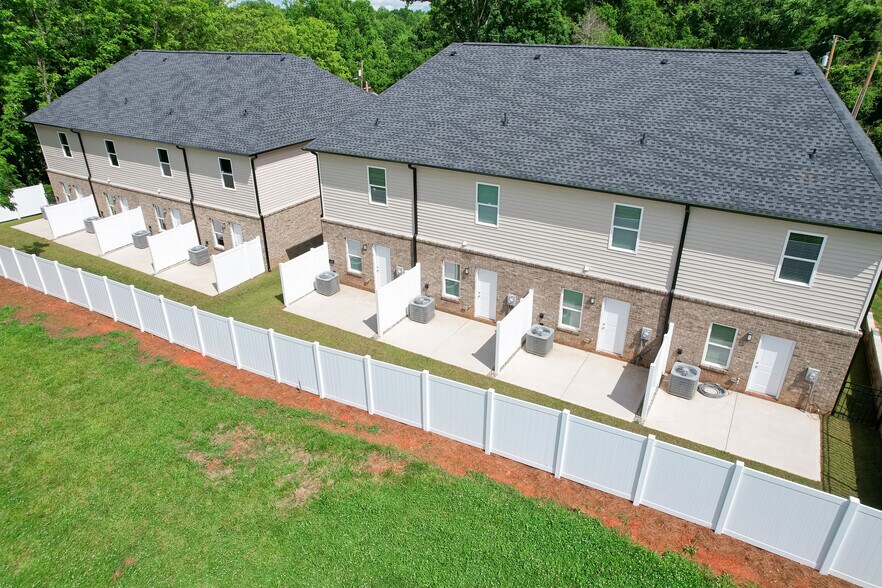 More Photos Of 501 Mill St, Lowell Apartments For Sale