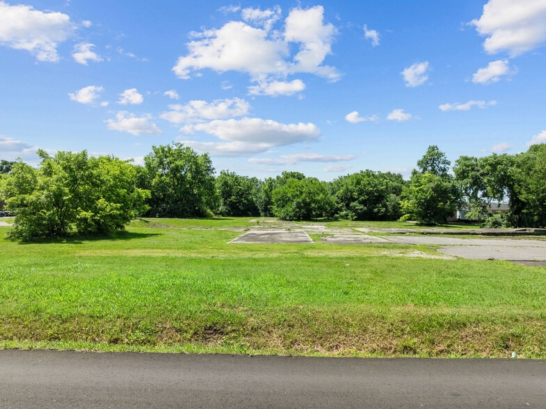 More Photos Of 215 N College St, Lebanon Land For Sale