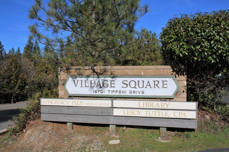 More Photos Of 18701 Tiffeni Dr, Twain Harte Office For Lease