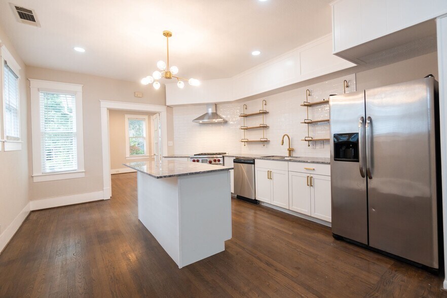 More Photos Of 5740-5742 Llano Ave, Dallas Apartments For Sale