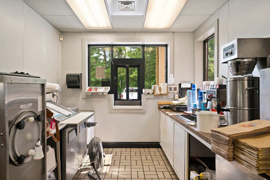 More Photos Of 1020 Horse Creek Rd SW, Darien Restaurant For Sale