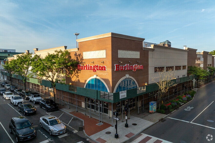 Primary Photo Of 74 Broad St, Stamford Freestanding For Lease