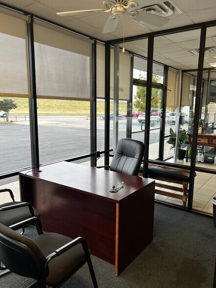 More Photos Of 4850 S 14th St, Abilene General Retail For Sale