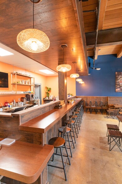 More Photos Of 1050 20th St, Sacramento Office For Lease