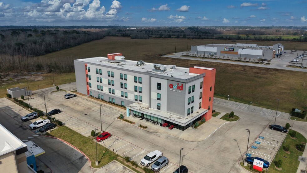 More Photos Of 5400 Rexora Dr, Beaumont Hotel For Sale