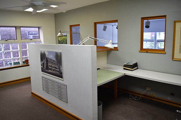 More Photos Of 1124 Florence Ave, Evanston Office Residential For Lease