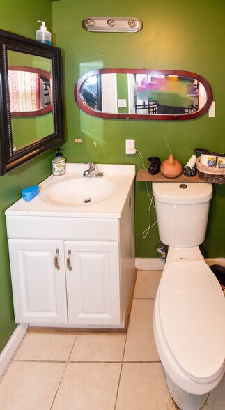 More Photos Of 405 N Paca St, Baltimore Storefront Retail Office For Sale