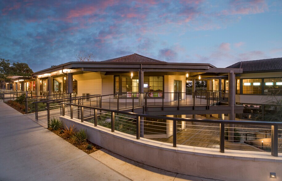 More Photos Of 1187 Coast Village Rd, Santa Barbara Restaurant For Lease