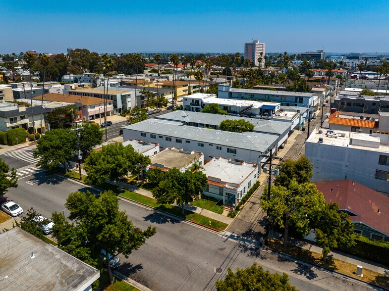 More Photos Of 522-532 Idaho Ave, Santa Monica Apartments For Sale