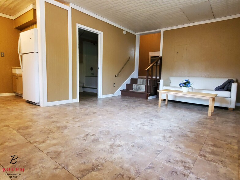 More Photos Of 138 Grey Moss Ct, Ingram Apartments For Sale