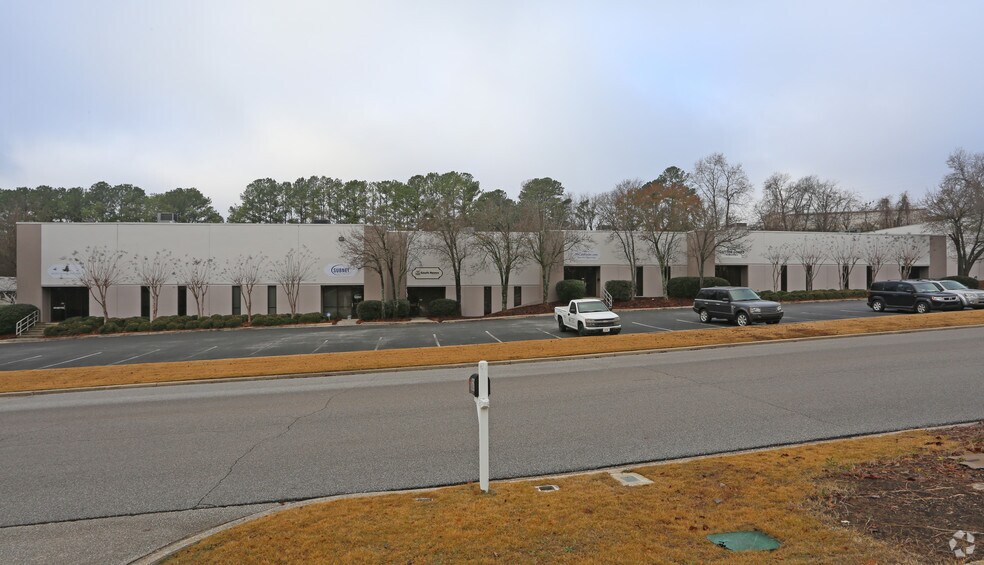 Primary Photo Of 3580 Lorna Ridge Dr, Vestavia Hills Flex For Lease