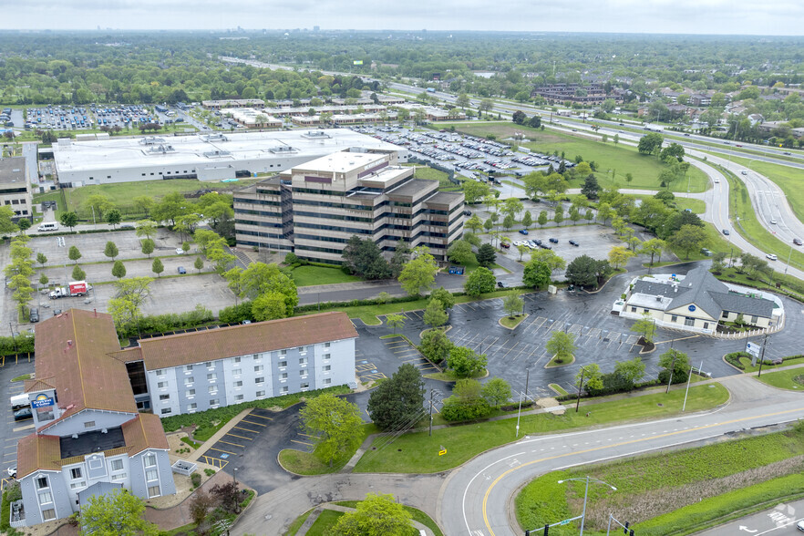 Primary Photo Of 1500 W Shure Dr, Arlington Heights Office For Sale