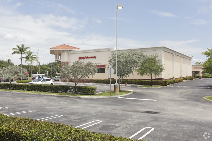 More Photos Of 10001 Sheridan St, Hollywood Drugstore For Lease