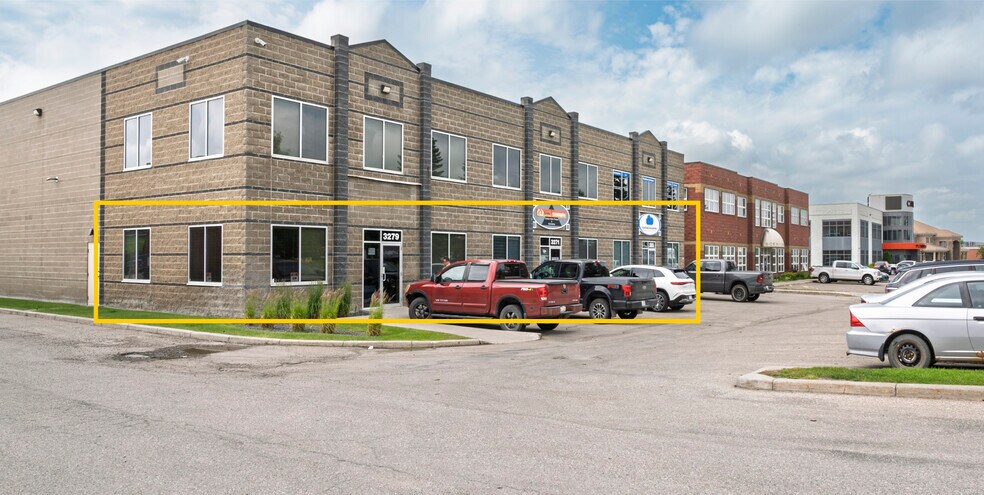 More Photos Of 3255-3279 114th Ave SE, Calgary Service For Lease