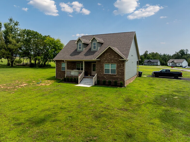 More Photos Of , Lafayette Specialty For Sale