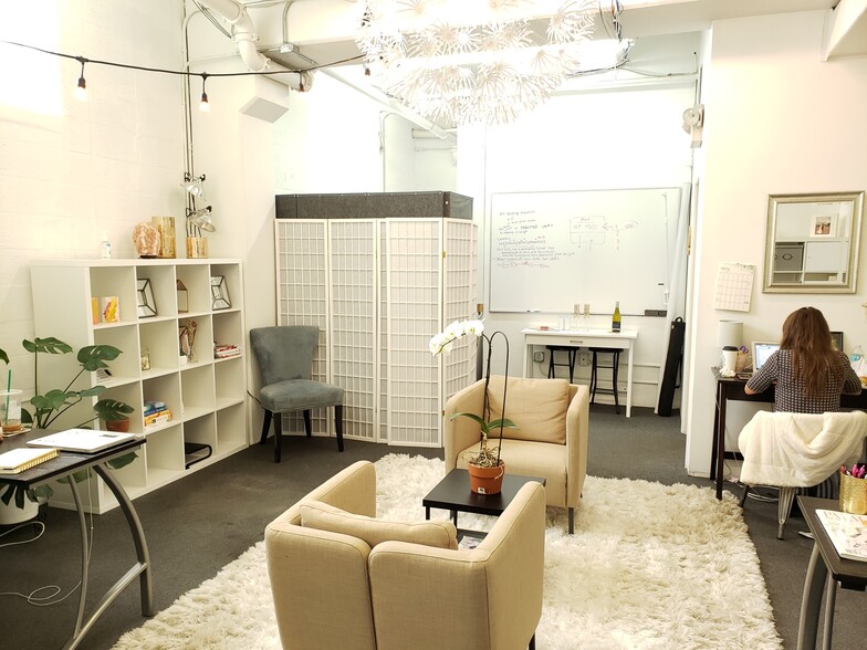 More Photos Of 1016 Clare Ave, West Palm Beach Service For Lease