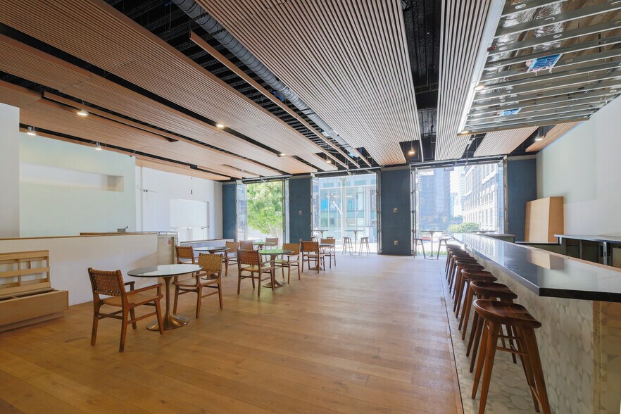 More Photos Of 915 Wilshire Blvd, Los Angeles Office For Lease