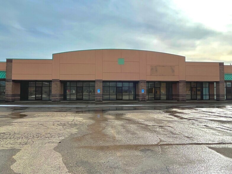 More Photos Of 130-160 Harvest Dr, Louisburg Unknown For Lease