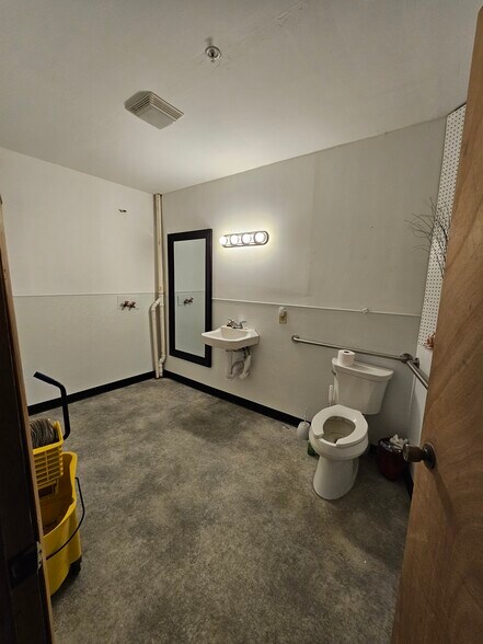 More Photos Of 413-415 Central Ave, Great Falls Multifamily For Sale