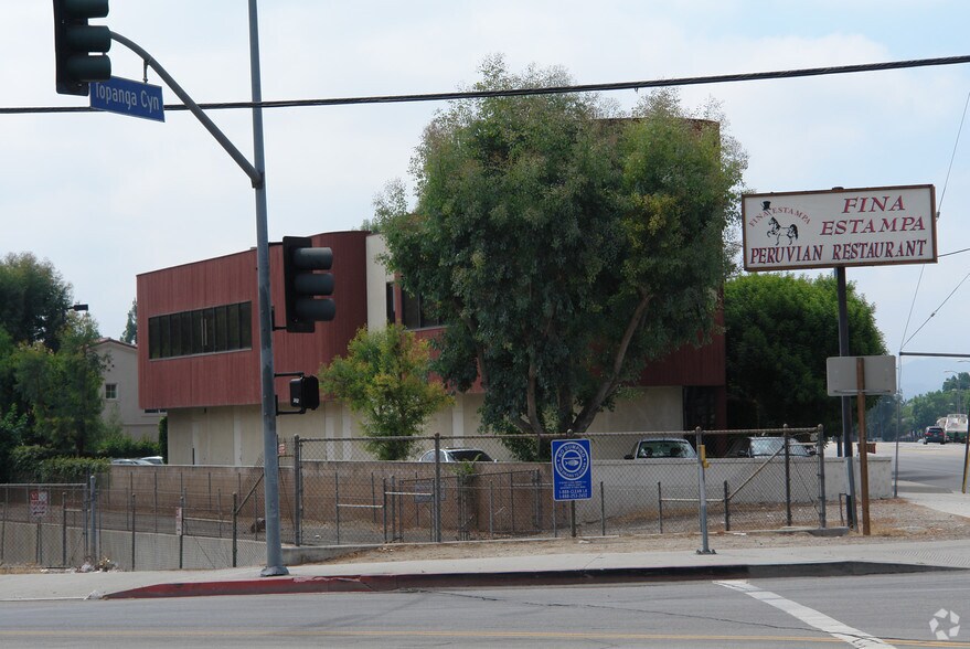 More Photos Of 9040 Topanga Canyon Blvd, West Hills Loft Creative Space For Lease