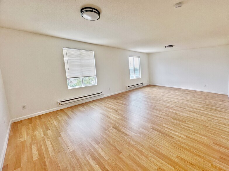 More Photos Of 1927-1929 Taraval St, San Francisco Apartments For Sale