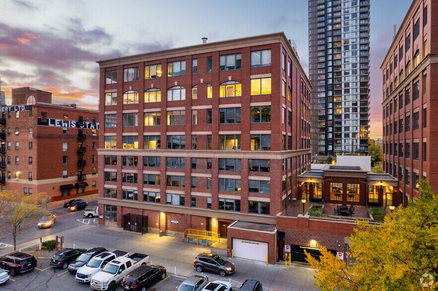 More Photos Of 322 11th Ave SW, Calgary Office For Lease