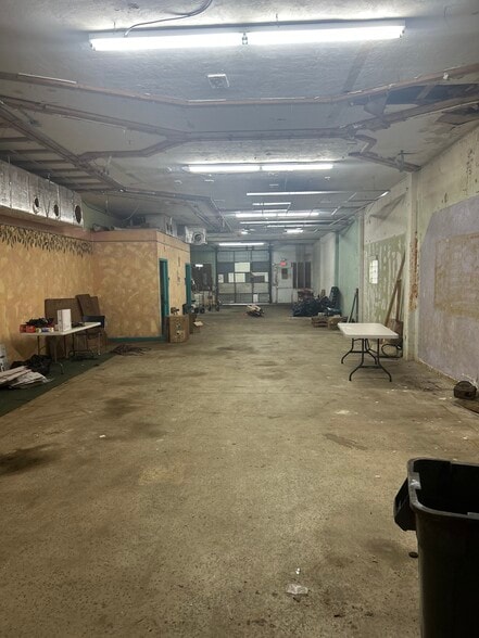 More Photos Of 1318 Federal Hwy, Hollywood Storefront For Lease