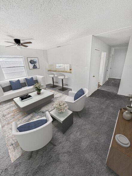 More Photos Of 1105 Westwood Ln, Giddings Apartments For Sale