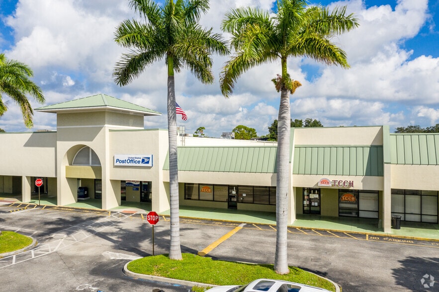More Photos Of 1501-1601 US Highway 1, Vero Beach Unknown For Lease